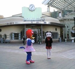 ������t��